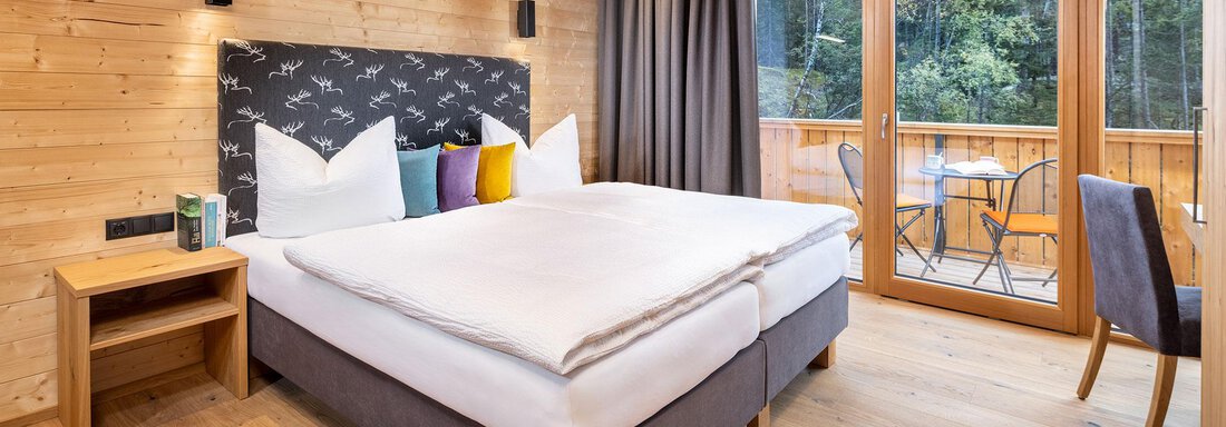 Deluxe Doppelzimmer -Schlafzimmer - Gasthof Stuibenfall - Niederthai